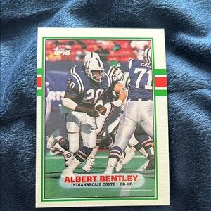 Topps Indianapolis Colts Football Card with Albert Bentley